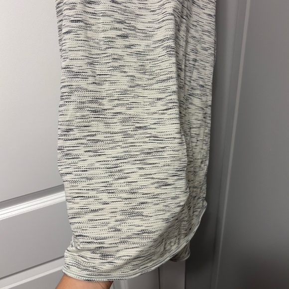 LULULEMON racer back tank top 10 - Picture 4 of 5